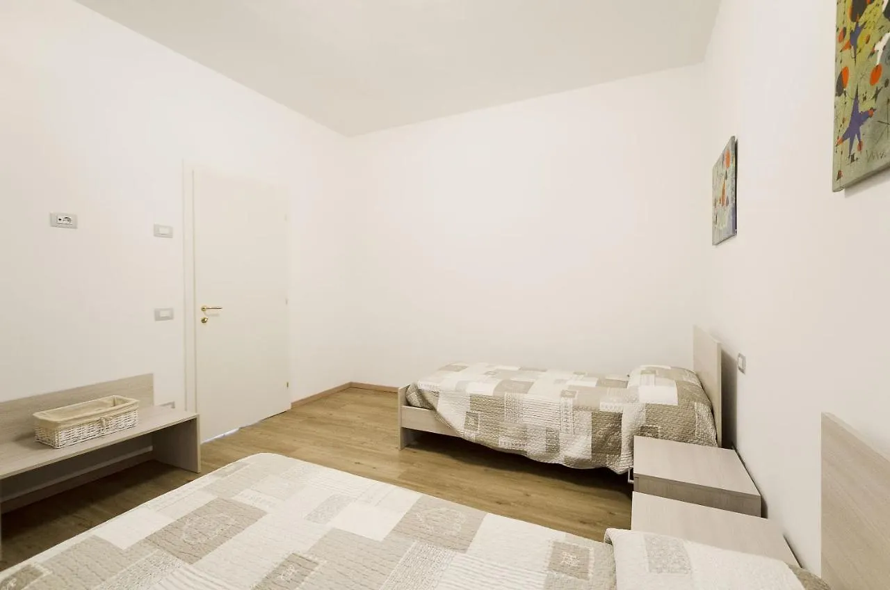 דירה טורי דל בנקו Elegante Appartamento Al Centro Storico